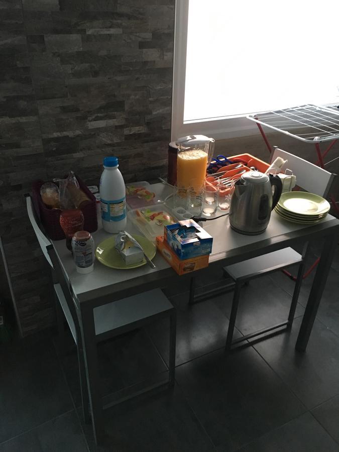Galerna Zarautz Hostel Екстер'єр фото